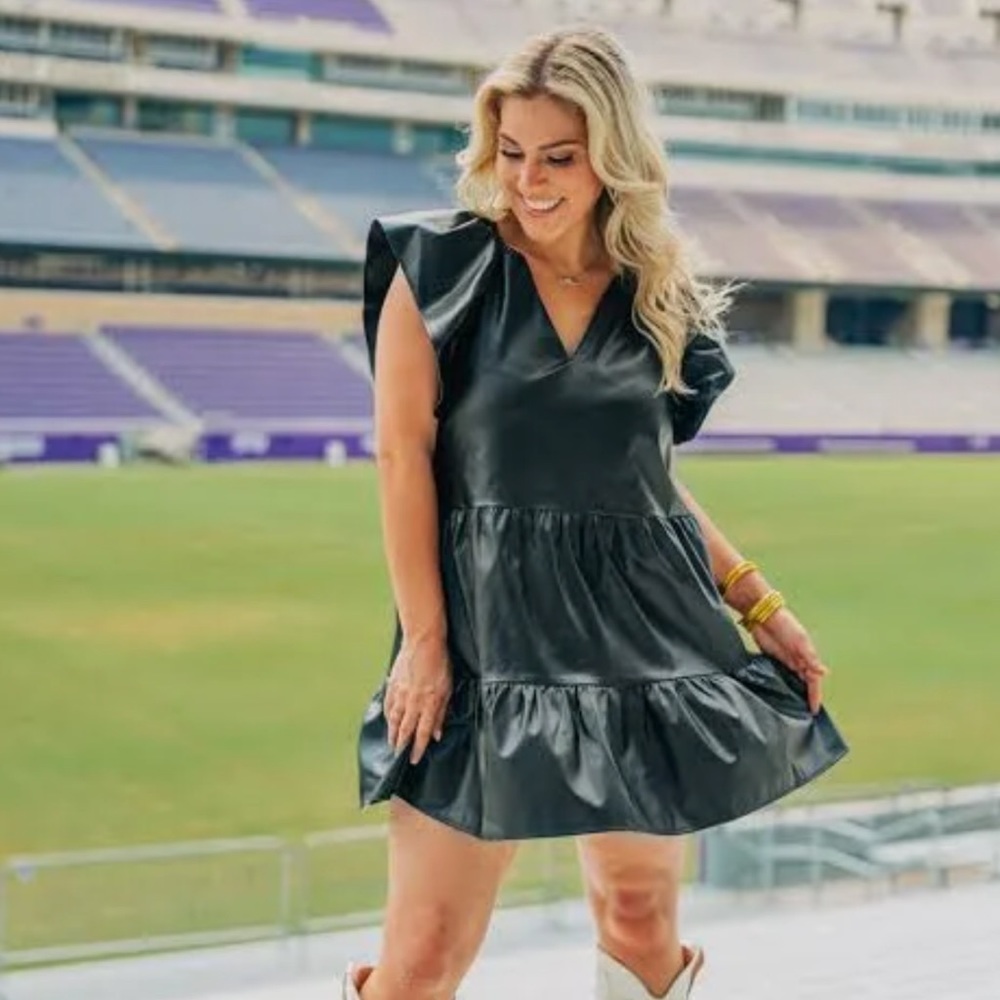 Buddy love Ronnie ruffle dress Black size M